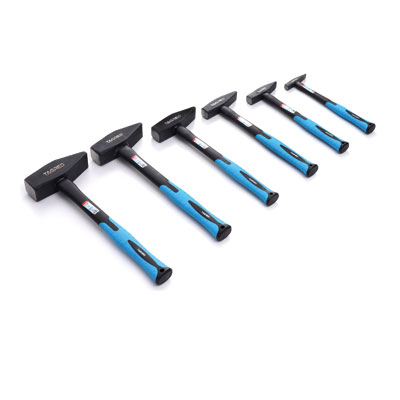 مولدات الطاقة والضواغط والمضخات والأدوات والأدوات الكهربائية